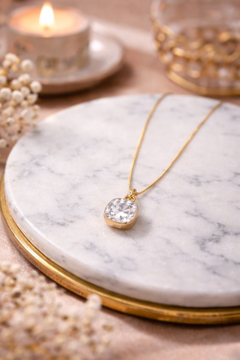 Aurora Clear Crystal Pendant Necklace – 18K Gold Plated